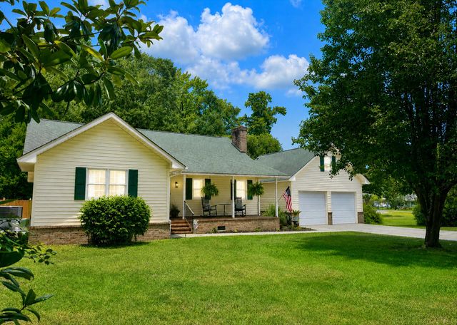 203 Whitesville Road, Moncks Corner, SC 29461