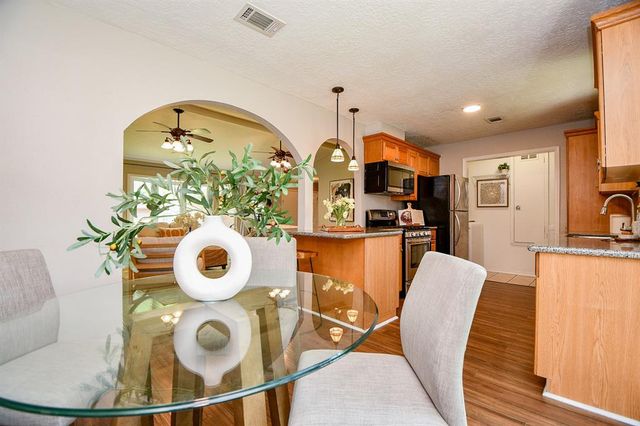 1022 Western Hills Drive, Katy, TX 77450