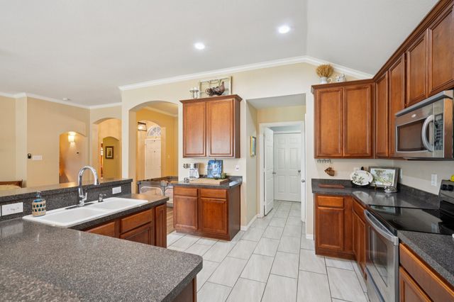2408 Buffalo Run, Burleson, TX 76028