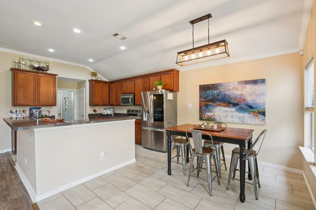 2408 Buffalo Run, Burleson, TX 76028