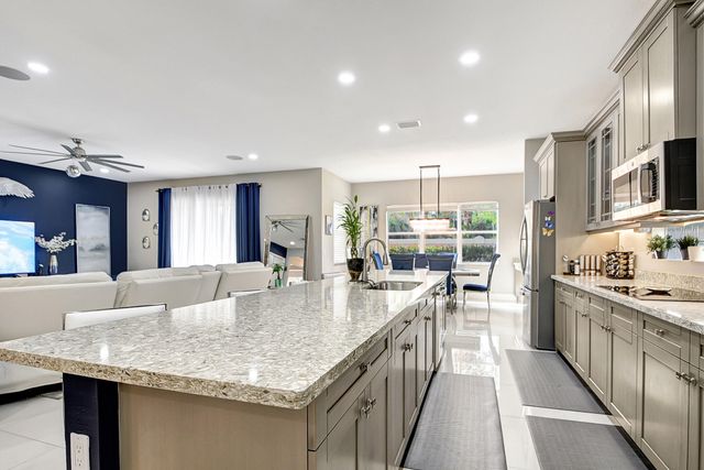 8952 Cypress Grove Lane, West Palm Beach, FL 33411