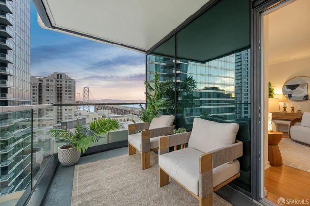 425 1st Street 1208, San Francisco, CA 94105