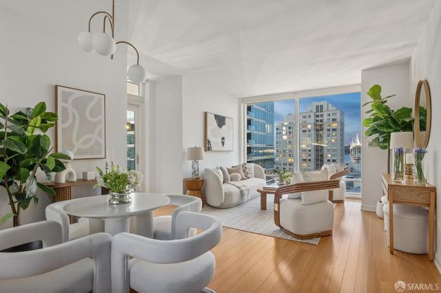 425 1st Street 1208, San Francisco, CA 94105