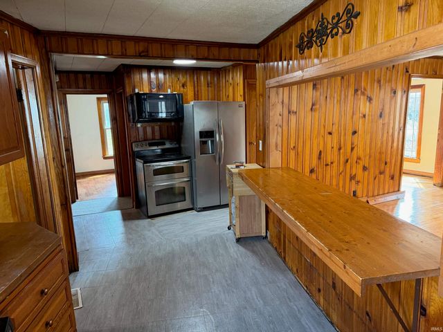 17798 Main Street, Plymouth, IN 46563