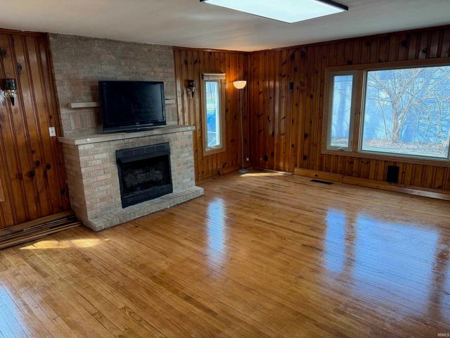 17798 Main Street, Plymouth, IN 46563