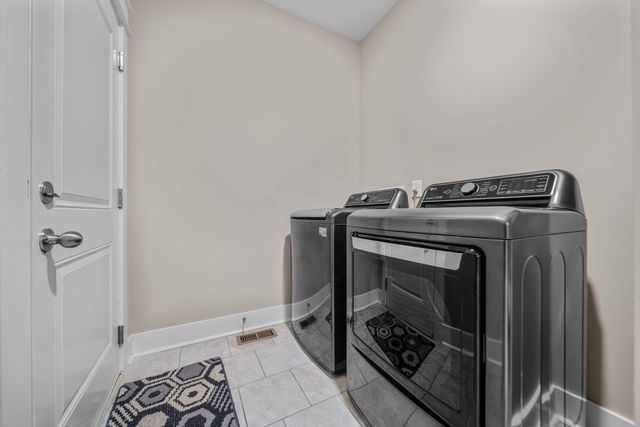 3032 Oxford Dr, Mount Juliet, TN 37122