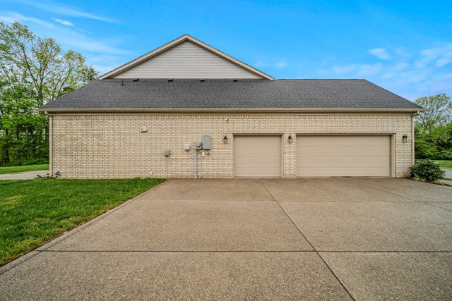 3032 Oxford Dr, Mount Juliet, TN 37122