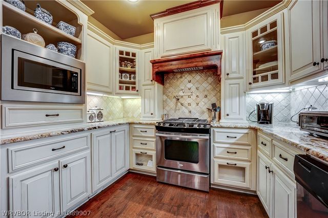 6911 Naples Way, Fort Smith, AR 72916
