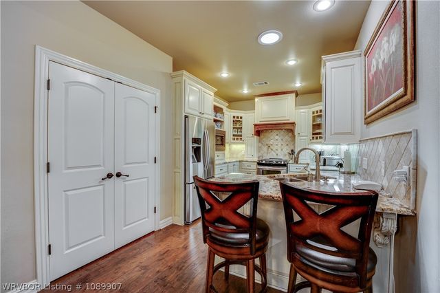 6911 Naples Way, Fort Smith, AR 72916