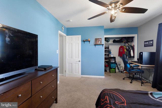 2073 COTTONWOOD DR, Vineland, NJ 08361