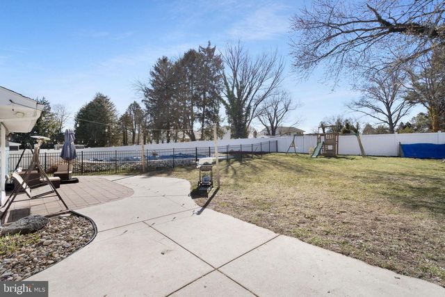 2073 COTTONWOOD DR, Vineland, NJ 08361