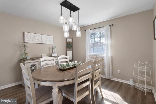 2073 COTTONWOOD DR, Vineland, NJ 08361