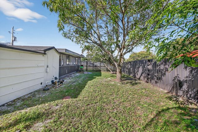 2640 SW 6th Court Unit 1, Fort Lauderdale, FL 33312