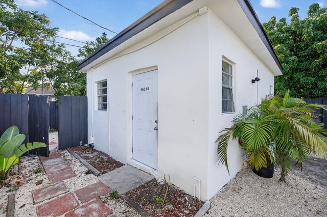 2640 SW 6th Court Unit 1, Fort Lauderdale, FL 33312