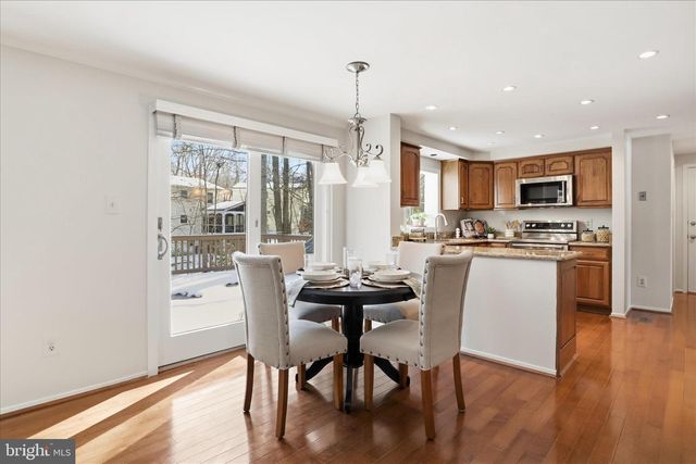 5903 OAK RIDGE CT, Burke, VA 22015