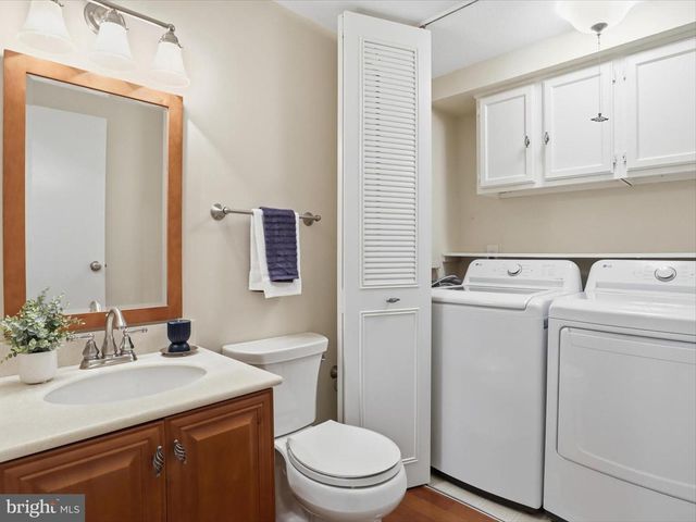 5903 OAK RIDGE CT, Burke, VA 22015