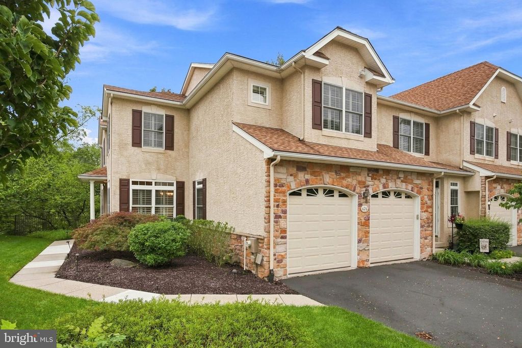 626 GREYCLIFFE LN, AMBLER, PA 19002 — exterior