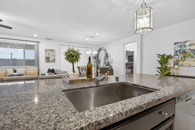 7494 Tapiro Way, Sacramento, CA 95829