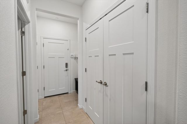 7494 Tapiro Way, Sacramento, CA 95829