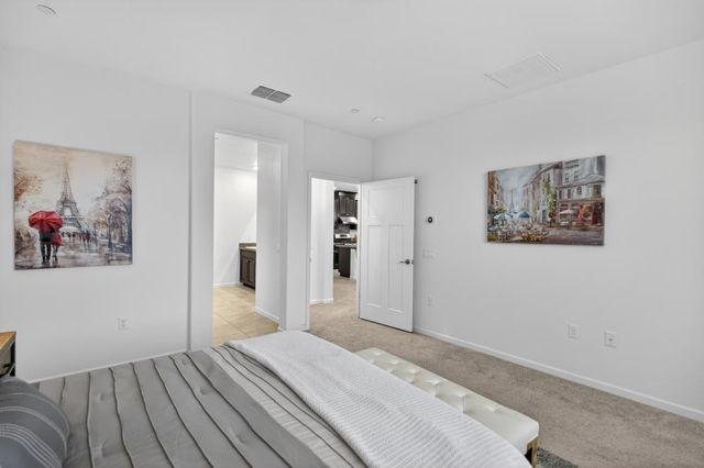 7494 Tapiro Way, Sacramento, CA 95829