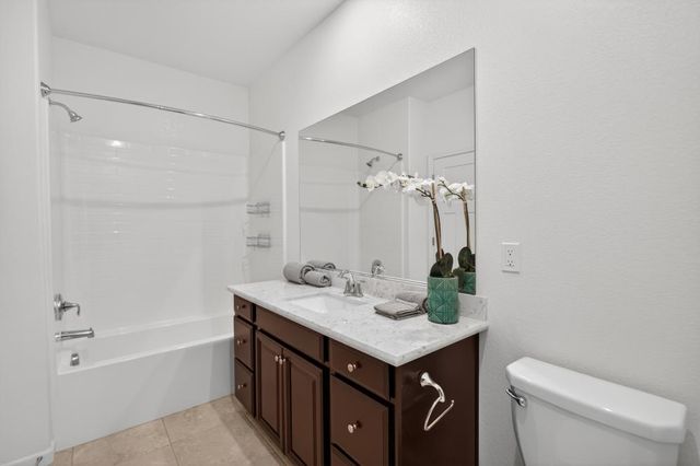 7494 Tapiro Way, Sacramento, CA 95829