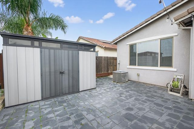 7494 Tapiro Way, Sacramento, CA 95829