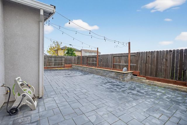 7494 Tapiro Way, Sacramento, CA 95829