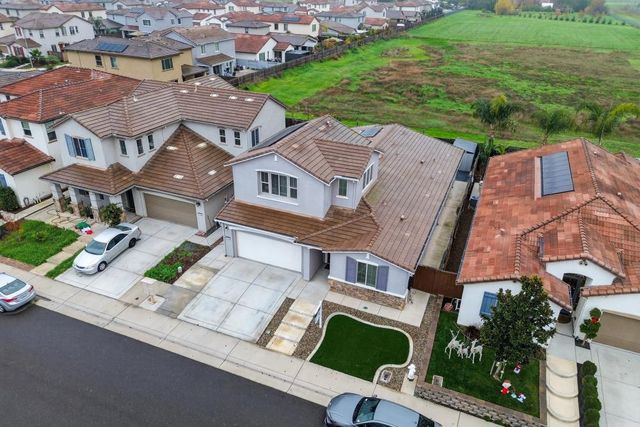 7494 Tapiro Way, Sacramento, CA 95829