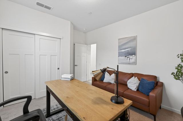 7494 Tapiro Way, Sacramento, CA 95829