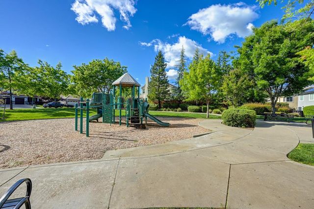 5009 Whistlers Bend Way, El Dorado Hills, CA 95762