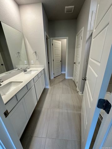 10616 yellowtail blvd, Boerne, TX 78006