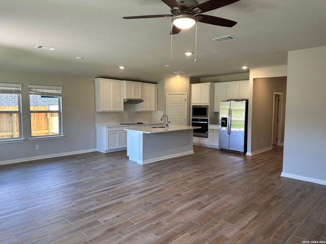 10616 yellowtail blvd, Boerne, TX 78006