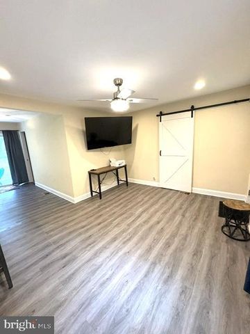 19 BROOKFIELD RD, Pasadena, MD 21122
