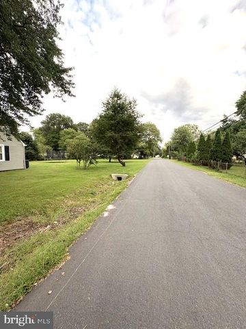 19 BROOKFIELD RD, Pasadena, MD 21122