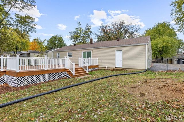 1738 E Highview Drive, Arnold, MO 63010