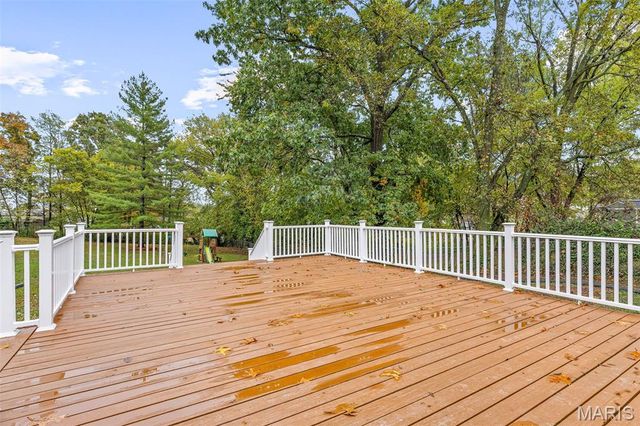 1738 E Highview Drive, Arnold, MO 63010