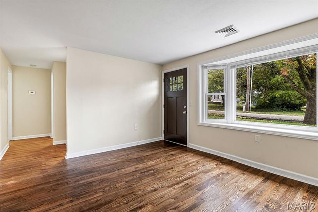 1738 E Highview Drive, Arnold, MO 63010