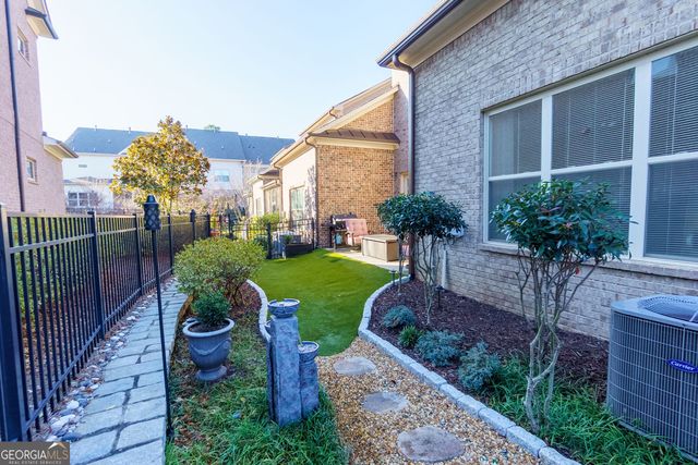 3985 Duke Reserve Circle, Peachtree Corners, GA 30092