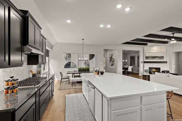232 Matthew Path, Castroville, TX 78009