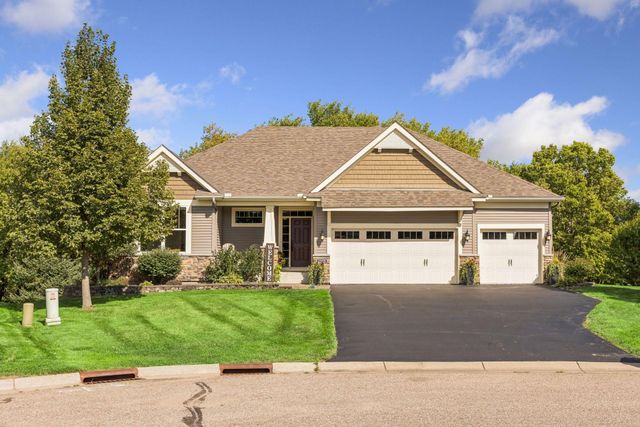 2225 Lake Circle, Victoria, MN 55386