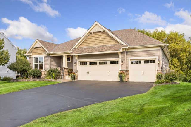 2225 Lake Circle, Victoria, MN 55386