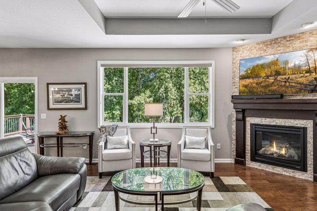2225 Lake Circle, Victoria, MN 55386