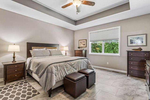2225 Lake Circle, Victoria, MN 55386