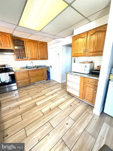 101 CARROLL ST, Reading, PA 19611