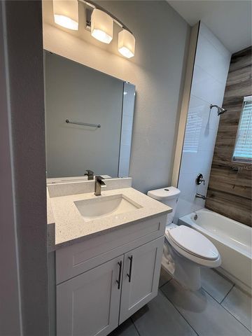 17199 SW 43RD COURT, Ocala, FL 34473