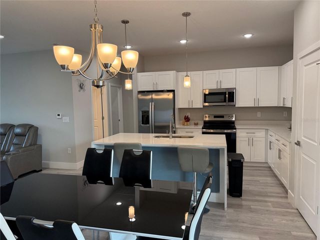 17199 SW 43RD COURT, Ocala, FL 34473