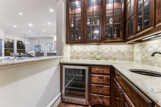 6031 Azalea Lane, Dallas, TX 75230