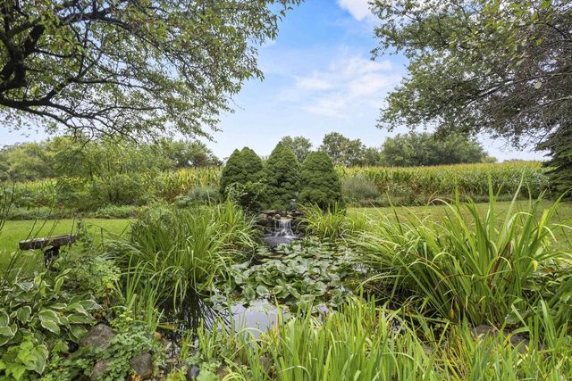 6682 Glenview Road, Deforest, WI 53532