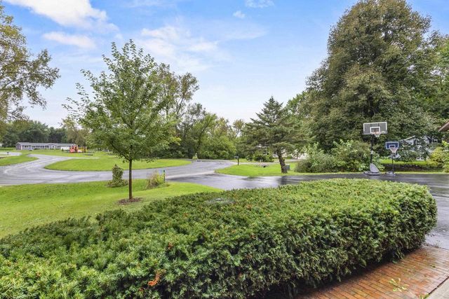 6682 Glenview Road, Deforest, WI 53532