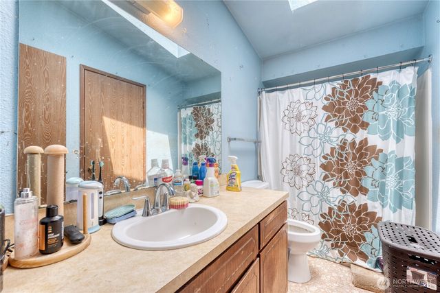 5906 S Verde Street, Tacoma, WA 98409